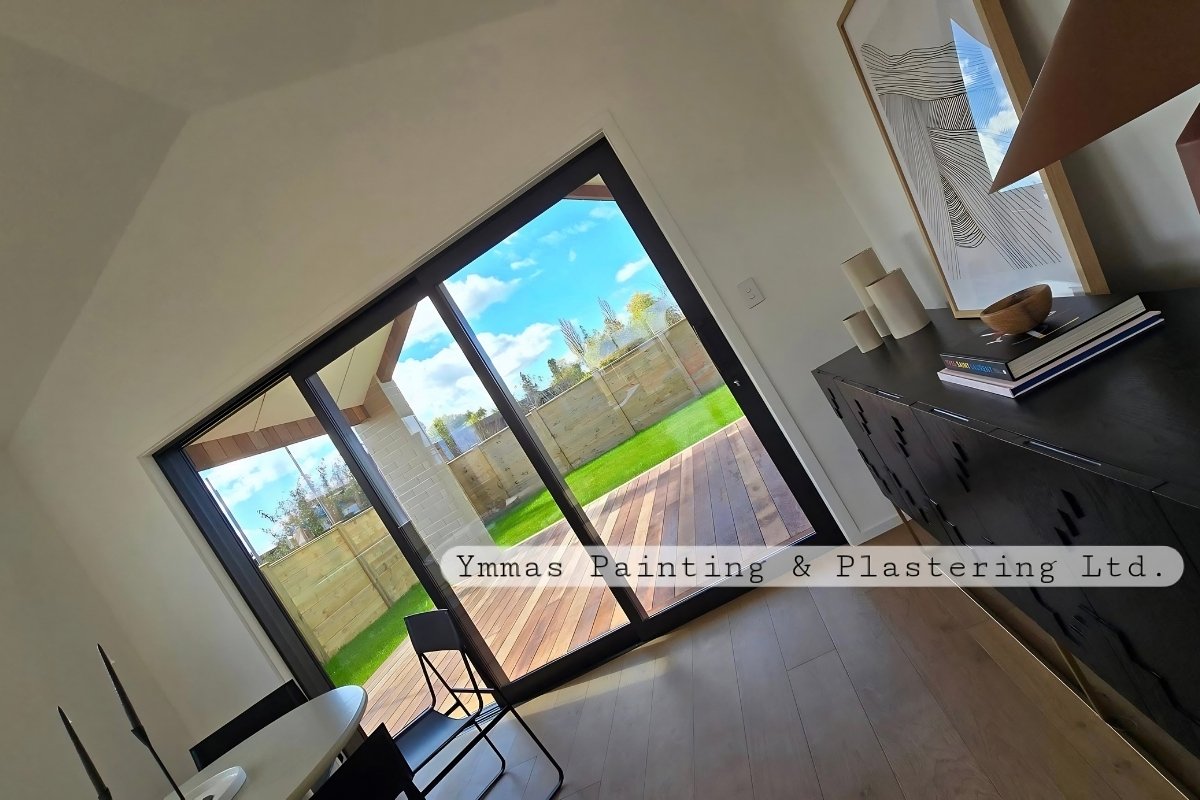 Interior painting service